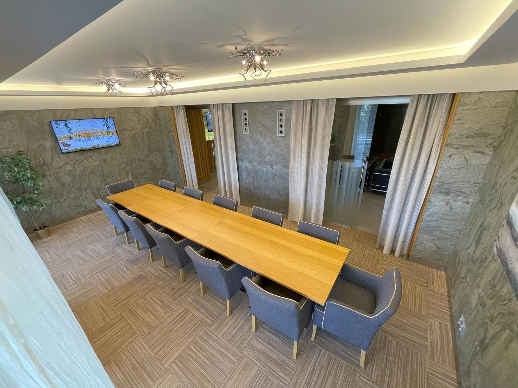 Hotel Bartos Frenstat pod Radhostem Exterior photo
