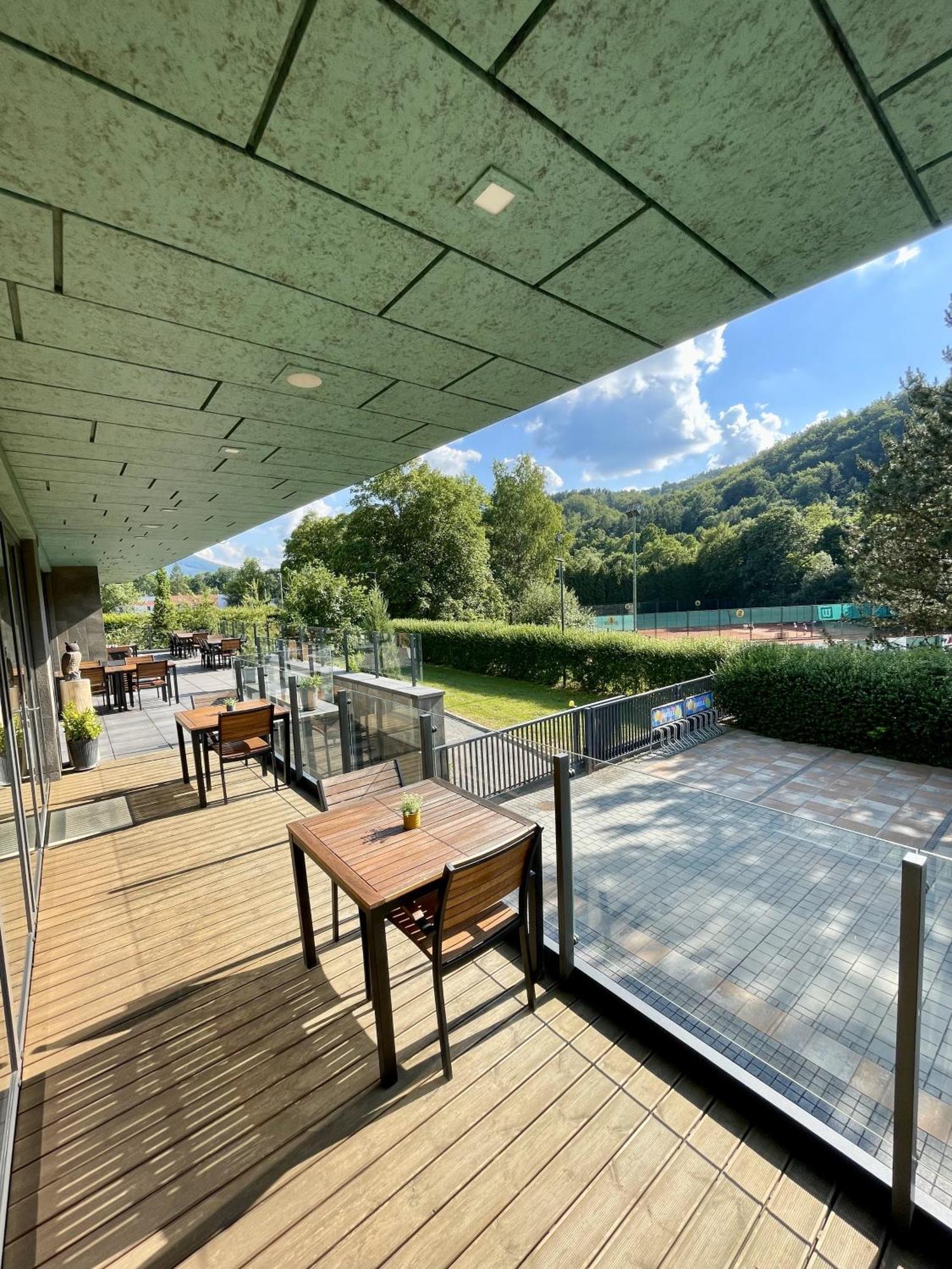 Hotel Bartos Frenstat pod Radhostem Exterior photo
